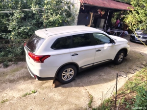 Mitsubishi Outlander 3 Intense 4WD   2016   Unic proprietar   79.000 km   Euro 6  - imagine 2