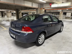 Opel Astra H Sedan  1.6 16V  115 CP  Benzină  2009  Euro 4  176.000 KM - imagine 4