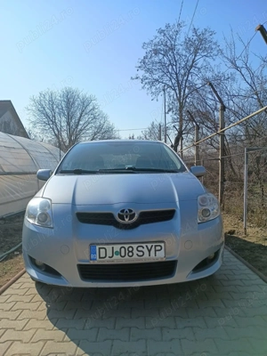  Vand Toyota Auris Sol 1.6 benzina