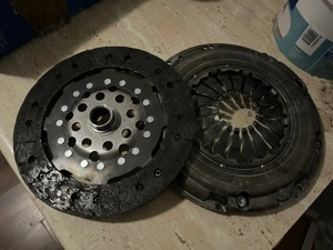 Vand kit ambreiaj  volanta dubla  NOU RENAULT LAGUNA 3  model 2013  1.5 dci si 3 cauciucuri HANKOOK  - imagine 2