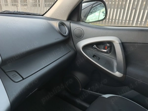 Toyota RAV4  - imagine 10