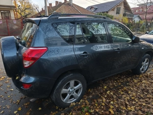 Toyota RAV4  - imagine 3