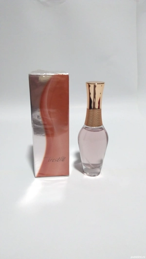 Parfum de damă femeie TRESELLE - Avon