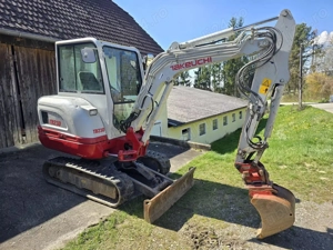 Miniexcavator Takeuchi TB230
