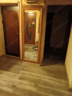 Vand apartament zona centrala - imagine 9