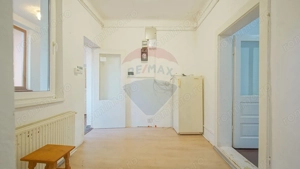 COMISION 0 Casă cu potențial excelent, teren 446 mp, Strada Fanionului - imagine 17