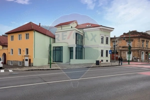 Constructie comerciala centrala P+2 -  funcțiuni mixte