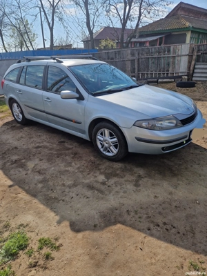 vând pentru piese! Renault laguna cu cutie automată an 2002 1.8 Benzină!  - imagine 9