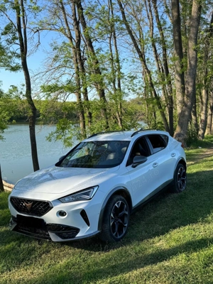 Vând   scimb cu buldoexcavator 