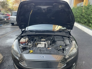 Ford Focus mk3 1.6 tdci 85 kW - imagine 9
