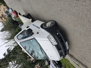 Autoplatforma fiat ducato se conduce cu categoria B  - imagine 6