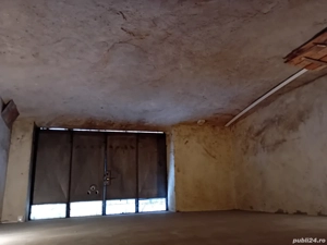 Dau în chirie garaj izolat în suprafață de 25mp  izolat cu acces direct din strada  pentru garaj sau