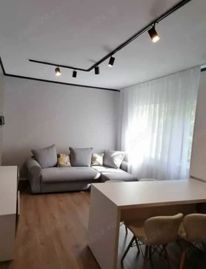 Apart 2 cam et.1 str.Dobrogei