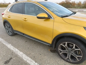 Kia XCeed 1.4 T-GDI 7DCT Style+ - imagine 3