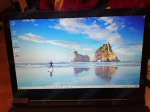 Laptop  Lenovo impecabil