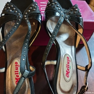 Sanda elegantă Melluso - imagine 5