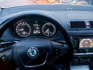 Skoda Octavia Scout - persoana fizica  - imagine 5