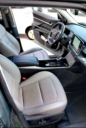 Ssang Yong Torres Premium 1.5T-GDI ,FWD 6AT - imagine 9