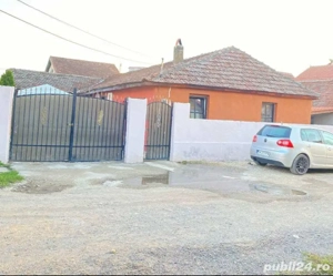 vând casă bătrânească în Timișoara