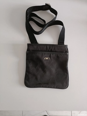 Geanta de umăr Armani Exchange 