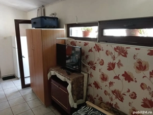 inchirere garsoniera curte