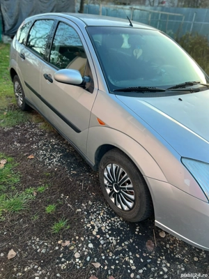Ford Focus mk1  - imagine 2