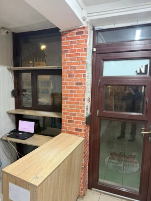 Inchiriez spatiu comercial vad excelent, pe C.Martirilor, 12 mp,  450 EURO - imagine 3