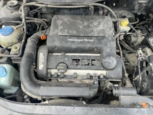 Dezmembrez Skoda Octavia 1 Tour 1.4 55kW 60CP BCA an 2005 - imagine 3