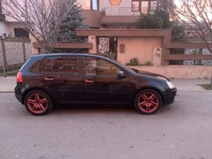 Vând golf 5 1.6 Benzină 2000   - imagine 4