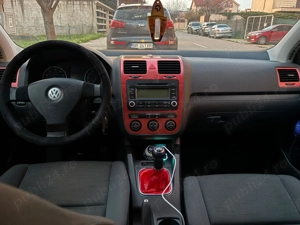 Vând golf 5 1.6 Benzină 2000   - imagine 7
