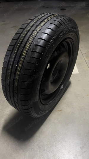 Janta tabla Dacia Logan + cauciuc Goodyear 185/65 R15 (NOU) DOT 3213