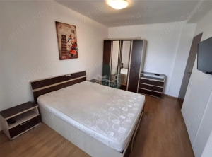 Închiriez Apartament cu 3 camere