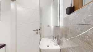 Apartament 3 camere, 77 mp + curte 32 mp, parter – Otopeni - imagine 3