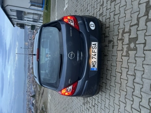 Se vinde Opel Corsa D 1.4 benzină  - imagine 5
