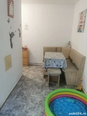Proprietar vand apartament 