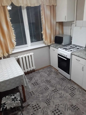 De inchiriat apartament cu o camera in zona Dacia - imagine 3