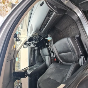 Vand MitshubishiOutlander 2015 Instyle+,fulloptions,subwoofer,7 locuri - imagine 8