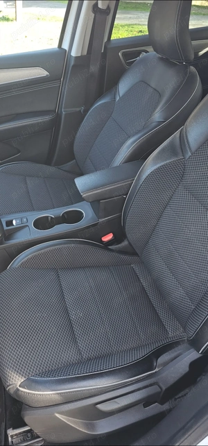 Vand Renault Arkana, full hybrid, garantie pana in luna august 2028 - imagine 10