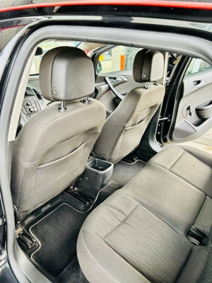 Vând Opel Astra J  - imagine 7