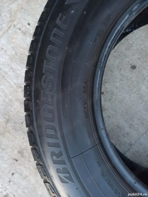 Vand anvelope cu profil de iarna ptr. SUV marca BRIDGESTONE ptr. SUV 215/70/16
