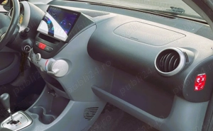 Peugeot 107 automat cu navigatie si senzori parcare - imagine 4