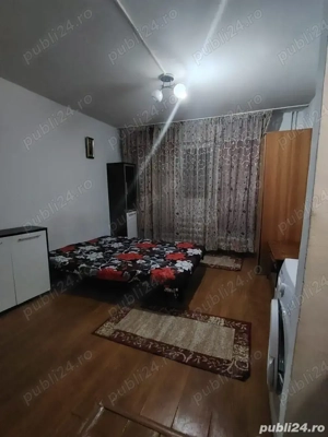 Proprietar vand garsoniera 17 mp, zona UMT str Babadag nr 2 