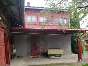 Casa din bârne,4 camere,Stațiunea Cacica,SU 117mp,teren 882 mp - imagine 4