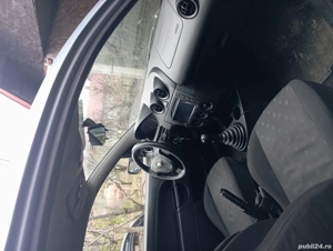 vand sau dezmembrez ford fiesta 1.4 tdci 2004 - imagine 5