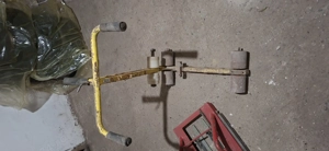 Scule teren sintetic