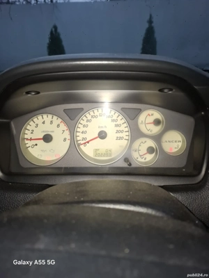 Mitsubishi lancer 