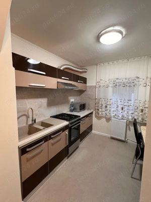 Închiriez apartament 2 camere 