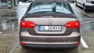 Volkswagen Jetta - imagine 8