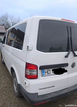 vând Volkswagen Transporter T5 - imagine 2