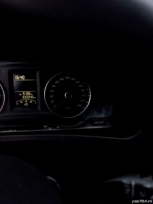 vând Volkswagen Transporter T5 - imagine 3